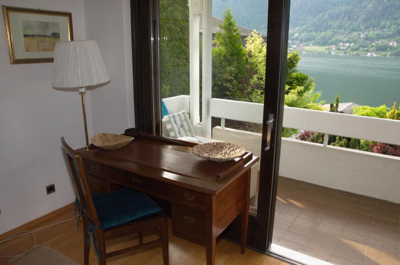 Gaestehaus Haerb Landskron Buitenkant foto